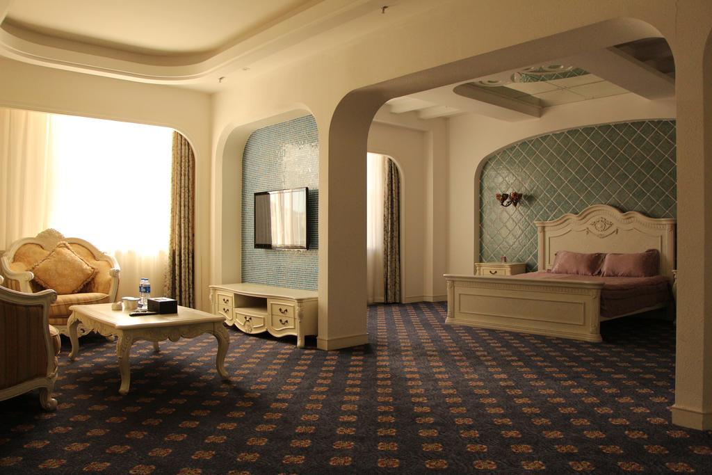 Zhuhai Rongfeng Hotel المظهر الخارجي الصورة