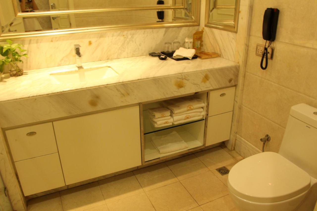 Zhuhai Rongfeng Hotel الغرفة الصورة