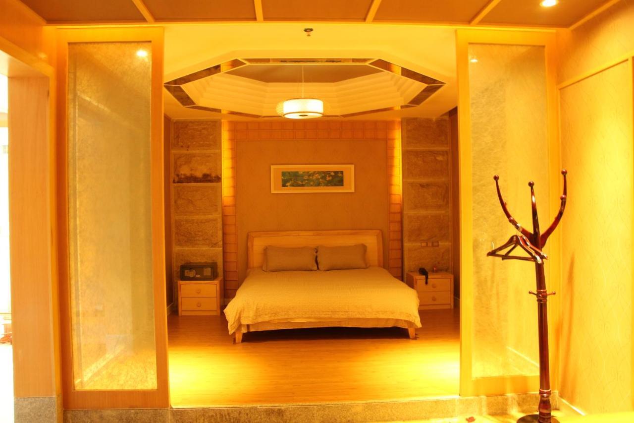 Zhuhai Rongfeng Hotel المظهر الخارجي الصورة